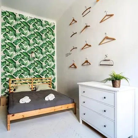 公寓 Broadway 2bedroom *